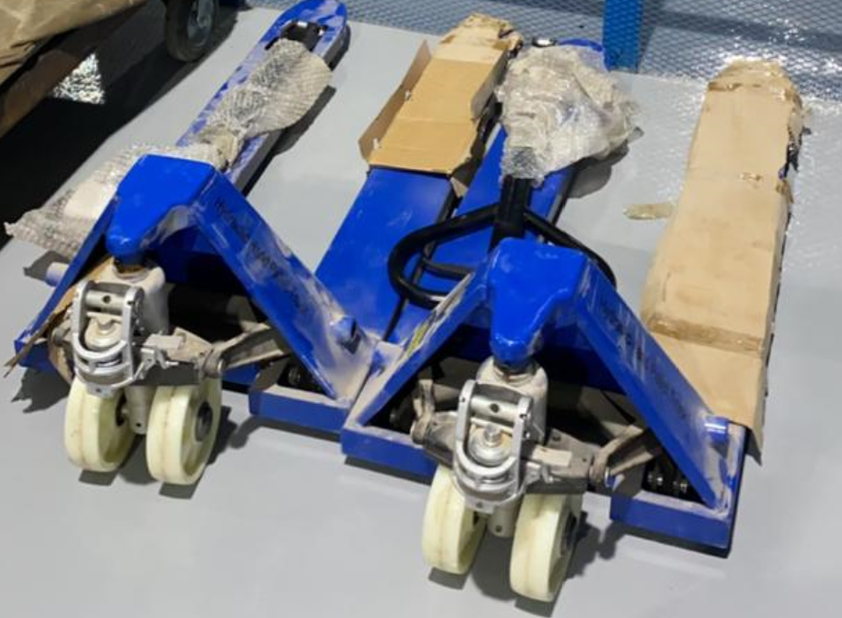 رافعة شوكية 2.5 طن لون ازرق